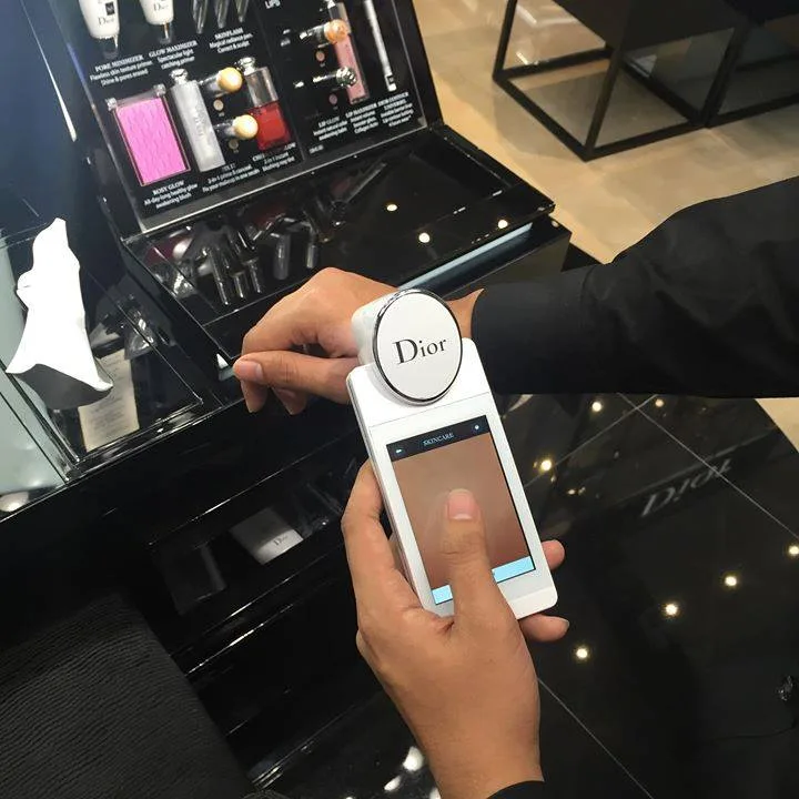 What is dior skin analyzer? 3 dior skin analyzer
