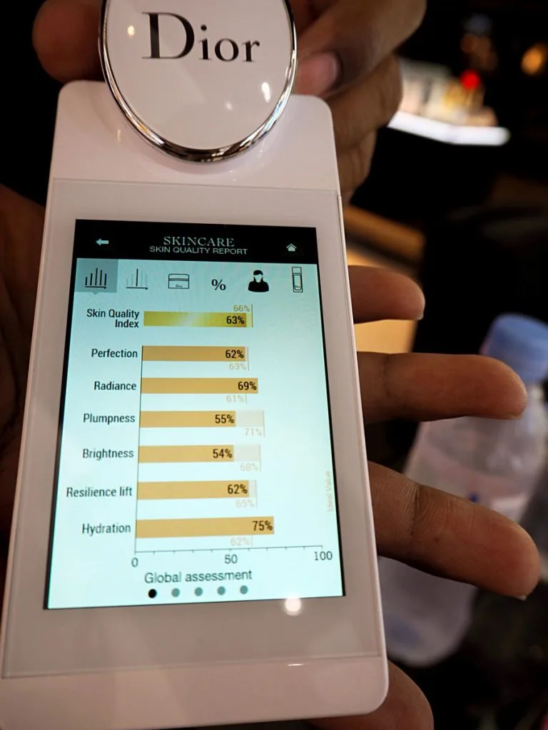 What is dior skin analyzer? 8 dior skin analyzer